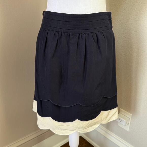 Floreat Anthropologie Navy Ivory Scalloped Tiered Skirt  Sz4 Cotton Silk Blend - Picture 4 of 6